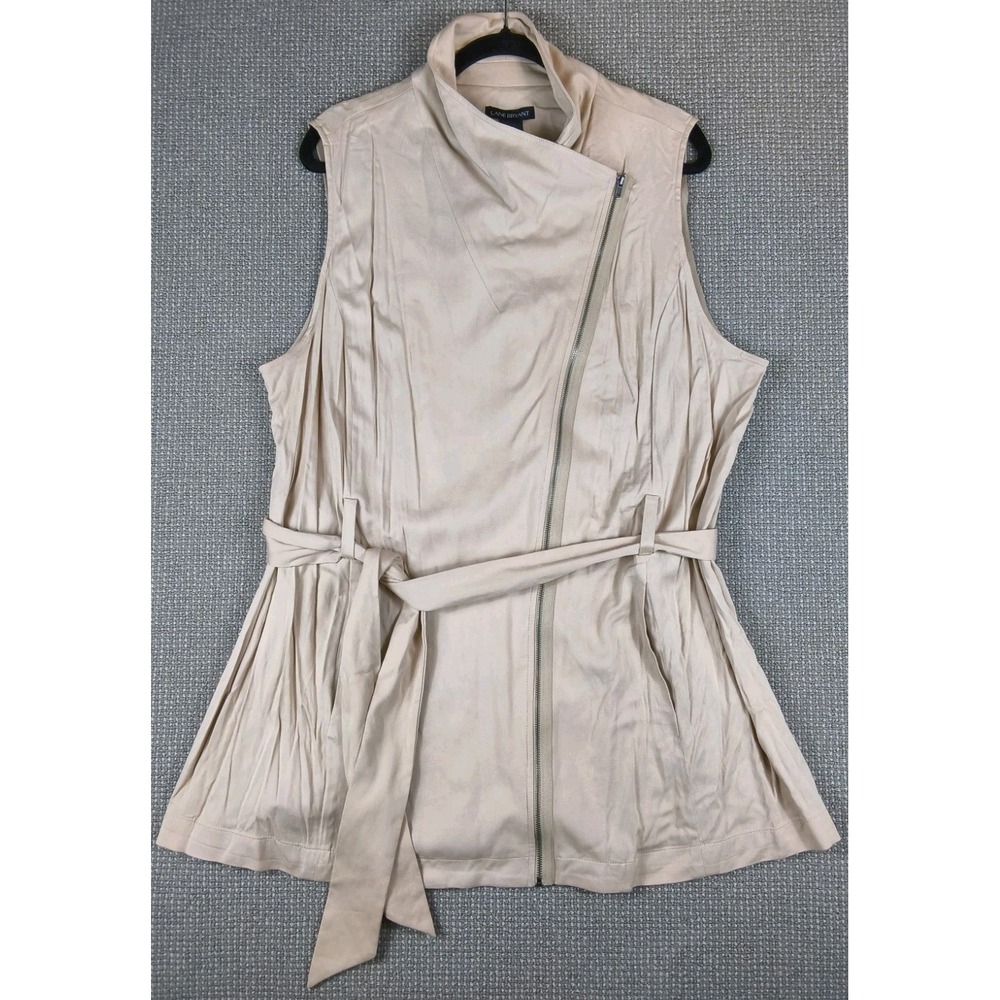 Lane Bryant NWT Asymmetrical Zip Belted Vest Size 20
